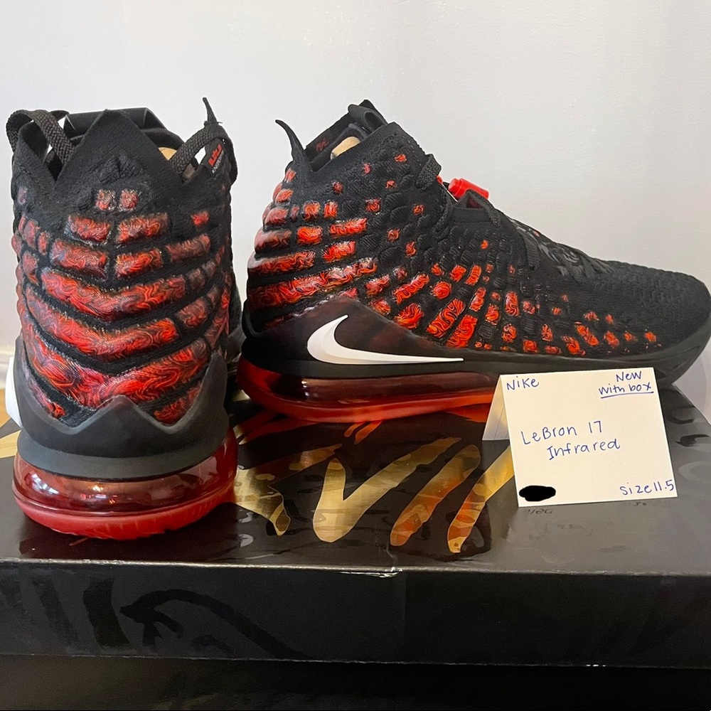 Nike Lebron 17 Infrared